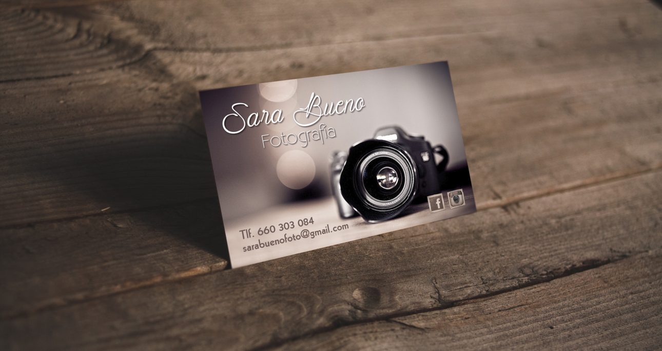 Tarjeta Mockup_16